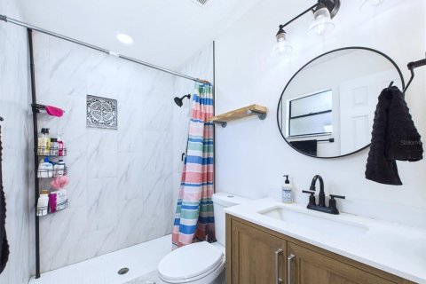House in Edgewater, Florida 3 bedrooms, 130.99 sq.m. № 1803207 - photo 15