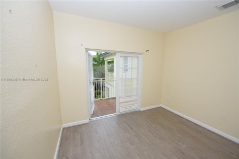 Villa ou maison à louer à Homestead, Floride: 4 chambres, 261.8 m2 № 1950487 - photo 29