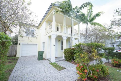 Villa ou maison à louer à Homestead, Floride: 4 chambres, 261.8 m2 № 1950487 - photo 3