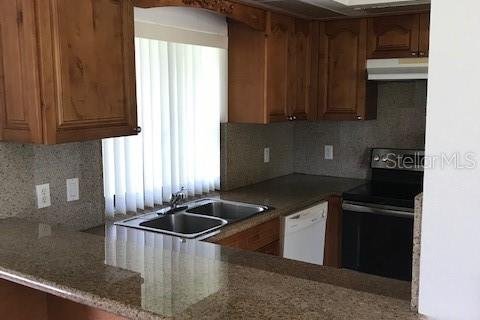 Casa en alquiler en Punta Gorda, Florida, 3 dormitorios, 104.98 m2 № 2098448 - foto 5
