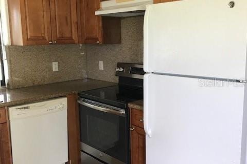 Casa en alquiler en Punta Gorda, Florida, 3 dormitorios, 104.98 m2 № 2098448 - foto 3