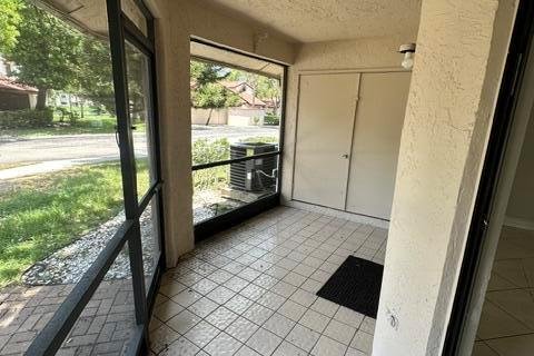 Touwnhouse à louer à Plantation, Floride: 3 chambres, 137.68 m2 № 2249341 - photo 18