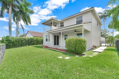 Villa ou maison à vendre à Cooper City, Floride: 3 chambres, 198.07 m2 № 1889874 - photo 4