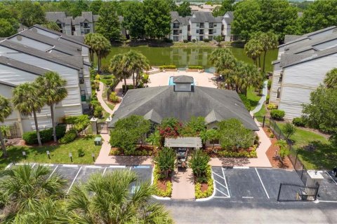 Condominio en venta en Orlando, Florida, 2 dormitorios, 80.27 m2 № 1675332 - foto 9