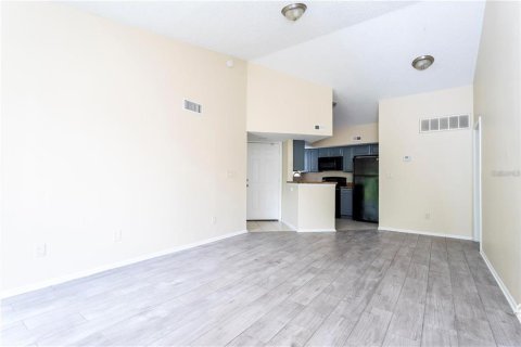 Condominio en venta en Orlando, Florida, 2 dormitorios, 80.27 m2 № 1675332 - foto 21