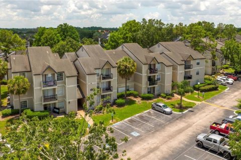 Condominio en venta en Orlando, Florida, 2 dormitorios, 80.27 m2 № 1675332 - foto 3