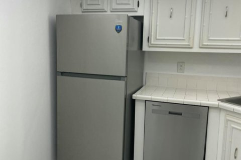 Copropriété à vendre à Hallandale Beach, Floride: 1 chambre, 76.18 m2 № 2083565 - photo 4