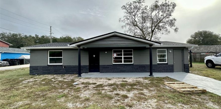 Propiedad comercial en New Port Richey, Florida 125.23 m2 № 1919319