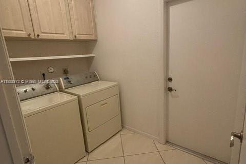 House in Boca Raton, Florida 4 bedrooms, 212.56 sq.m. № 1946489 - photo 10