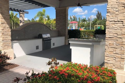 Apartment in Doral, Florida 2 bedrooms, 111.95 sq.m. № 2086899 - photo 17