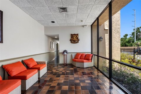 Condominio en alquiler en Tampa, Florida, 2 dormitorios, 101.64 m2 № 1915517 - foto 24