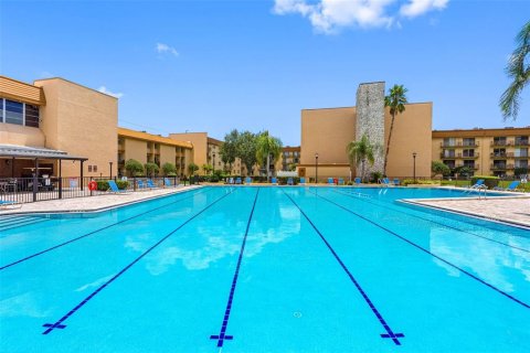 Condominio en alquiler en Tampa, Florida, 2 dormitorios, 101.64 m2 № 1915517 - foto 26