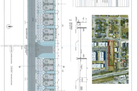 Commercial property in Florida City, Florida № 2026497 - photo 5