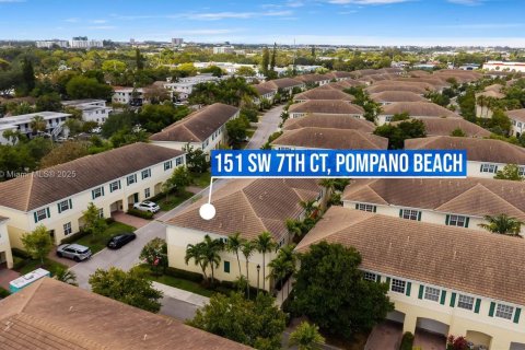 Townhouse in Pompano Beach, Florida 3 bedrooms, 147.34 sq.m. № 1671017 - photo 23