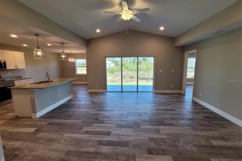Casa en alquiler en Placida, Florida, 3 dormitorios, 149.29 m2 № 1616213 - foto 3