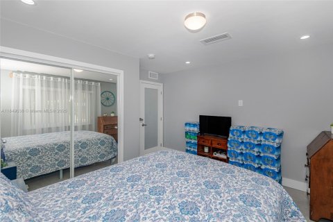 Купить кондоминиум в Майами, Флорида 2 спальни, 105.91м2, № 2089320 - фото 15