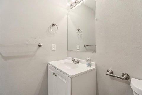 House in Lake Mary, Florida 3 bedrooms, 147.62 sq.m. № 1847204 - photo 24