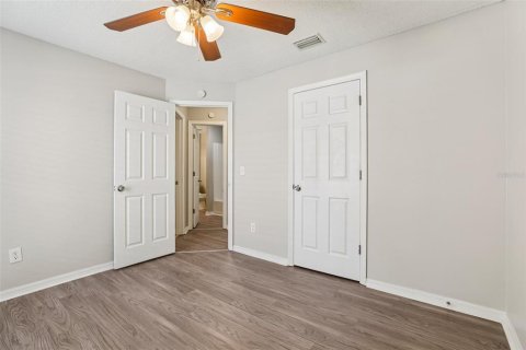 House in Lake Mary, Florida 3 bedrooms, 147.62 sq.m. № 1847204 - photo 17