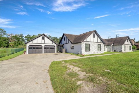 Villa ou maison à vendre à Ocala, Floride: 4 chambres, 326.09 m2 № 2306092 - photo 4