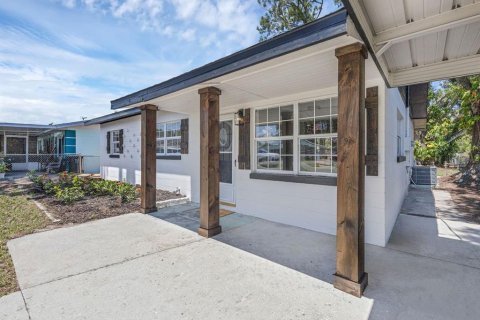 Casa en venta en Auburndale, Florida, 3 dormitorios, 85.28 m2 № 1915657 - foto 3