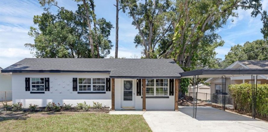 Casa en Auburndale, Florida 3 dormitorios, 85.28 m2 № 1915657