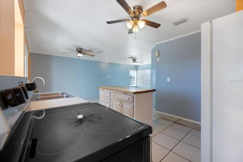 Villa ou maison à vendre à North Port, Floride: 2 chambres, 84.73 m2 № 2123637 - photo 16