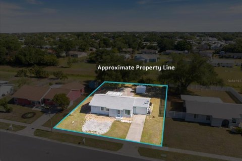 Villa ou maison à vendre à North Port, Floride: 2 chambres, 84.73 m2 № 2123637 - photo 10