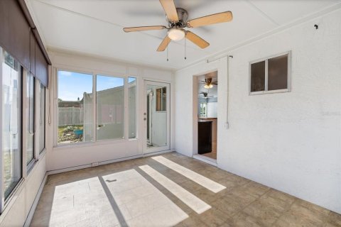Villa ou maison à vendre à North Port, Floride: 2 chambres, 84.73 m2 № 2123637 - photo 17