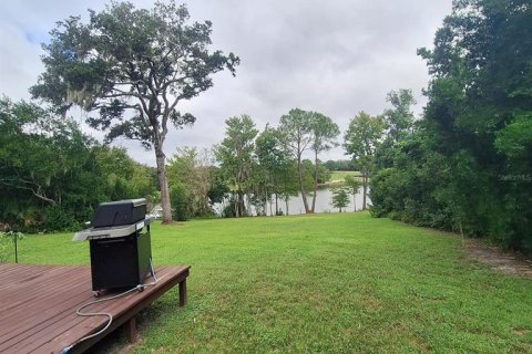 Villa ou maison à vendre à Deltona, Floride: 4 chambres, 163.51 m2 № 2394283 - photo 17