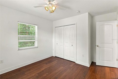 Villa ou maison à vendre à Deltona, Floride: 4 chambres, 163.51 m2 № 2394283 - photo 29
