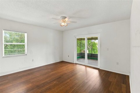 Villa ou maison à vendre à Deltona, Floride: 4 chambres, 163.51 m2 № 2394283 - photo 20
