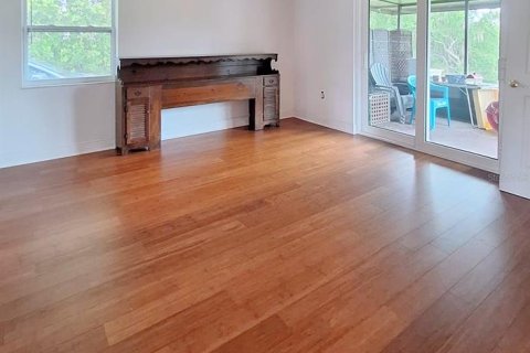 Villa ou maison à vendre à Deltona, Floride: 4 chambres, 163.51 m2 № 2394283 - photo 7