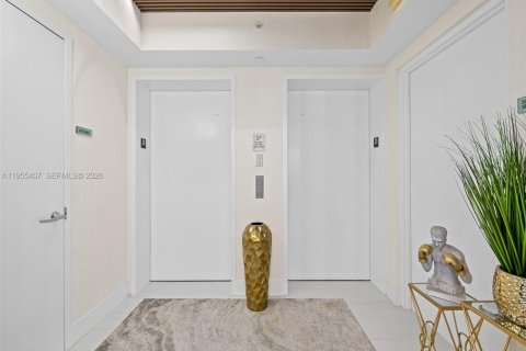 Купить кондоминиум в Форт-Лодердейл, Флорида 2 спальни, 173.63м2, № 2009620 - фото 14