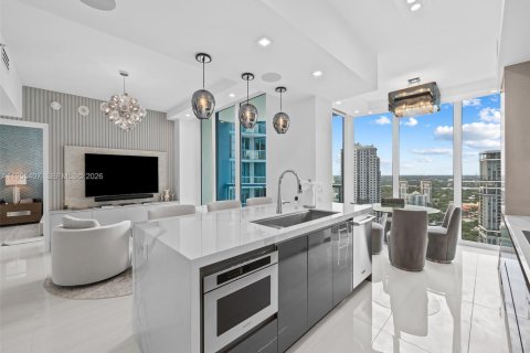 Купить кондоминиум в Форт-Лодердейл, Флорида 2 спальни, 173.63м2, № 2009620 - фото 2