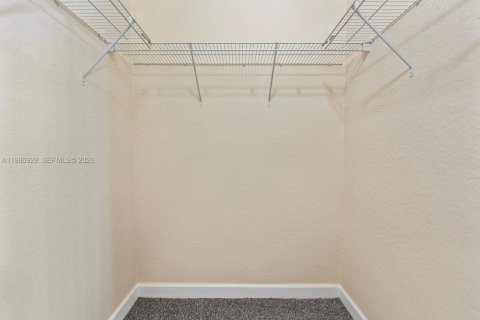 Купить таунхаус в Хомстед, Флорида 4 спальни, 172.05м2, № 2044844 - фото 28