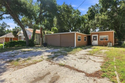 Duplex in Sarasota, Florida 6 bedrooms, 184.23 sq.m. № 2299362 - photo 23