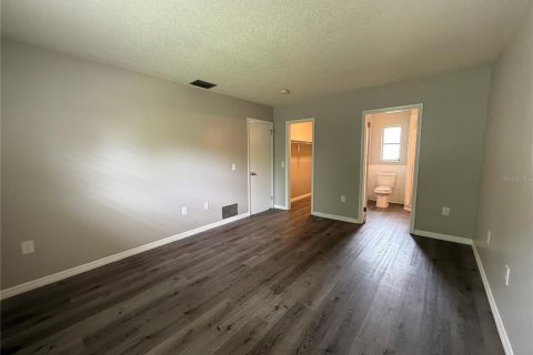 Apartment in Venice, Florida 2 bedrooms, 106.09 sq.m. № 2394213 - photo 8