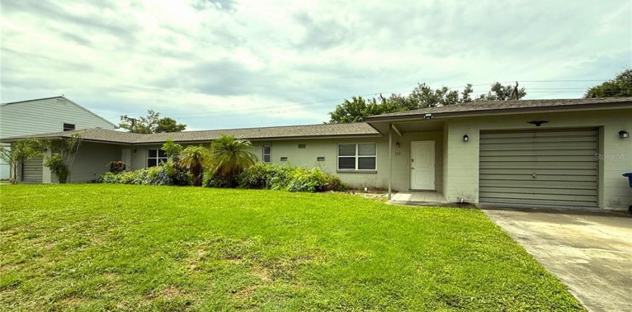 Apartment in Venice, Florida 2 bedrooms, 106.09 sq.m. № 2394213