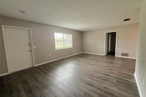 Apartment in Venice, Florida 2 bedrooms, 106.09 sq.m. № 2394213 - photo 3