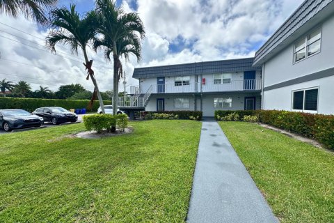 Condominio en Delray Beach, Florida, 2 dormitorios № 2146901