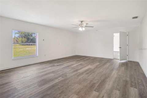 Propiedad comercial en venta en Punta Gorda, Florida, 473.71 m2 № 1885754 - foto 17