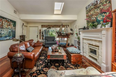 Villa ou maison à vendre à Hollywood, Floride: 3 chambres, 177.26 m2 № 2088189 - photo 7