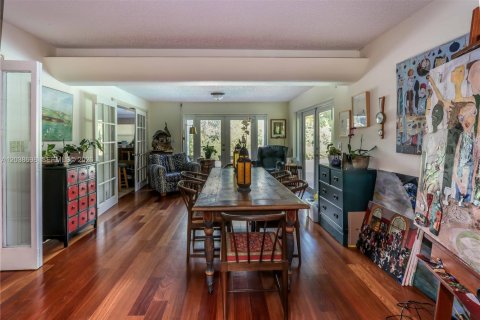 Villa ou maison à vendre à Hollywood, Floride: 3 chambres, 177.26 m2 № 2088189 - photo 16
