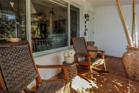 Villa ou maison à vendre à Hollywood, Floride: 3 chambres, 177.26 m2 № 2088189 - photo 2