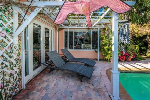 Villa ou maison à vendre à Hollywood, Floride: 3 chambres, 177.26 m2 № 2088189 - photo 27