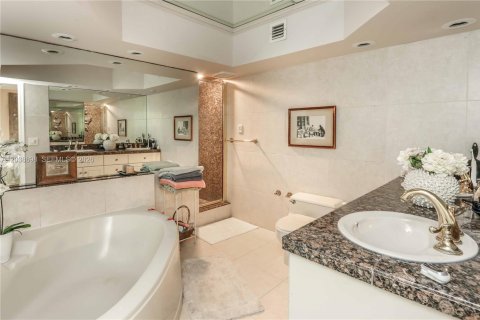 Villa ou maison à vendre à Hollywood, Floride: 3 chambres, 177.26 m2 № 2088189 - photo 23