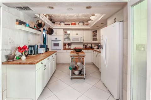 Villa ou maison à vendre à Hollywood, Floride: 3 chambres, 177.26 m2 № 2088189 - photo 8