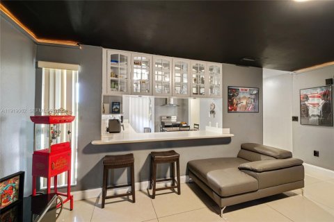 Купить виллу или дом в Хомстед, Флорида 4 спальни, 252.14м2, № 1984369 - фото 17