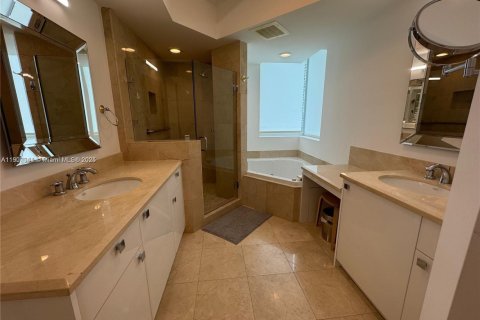 Снять в аренду кондоминиум в Авентура, Флорида 3 спальни, 143.44м2, № 1963872 - фото 18