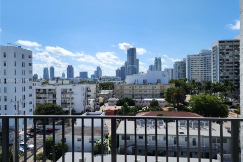 Condominio en venta en Miami Beach, Florida, 1 dormitorio, 85.28 m2 № 1668875 - foto 25